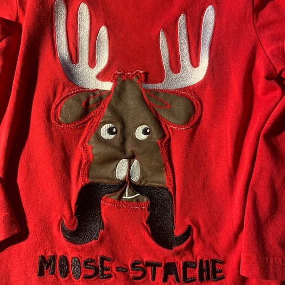 CHRISTMAS LOT OF 3.  STAR WARS SWEATER, RABBIT SKINS HOME ALONE TEE & OKIE DOKIE - Picture 14 of 16